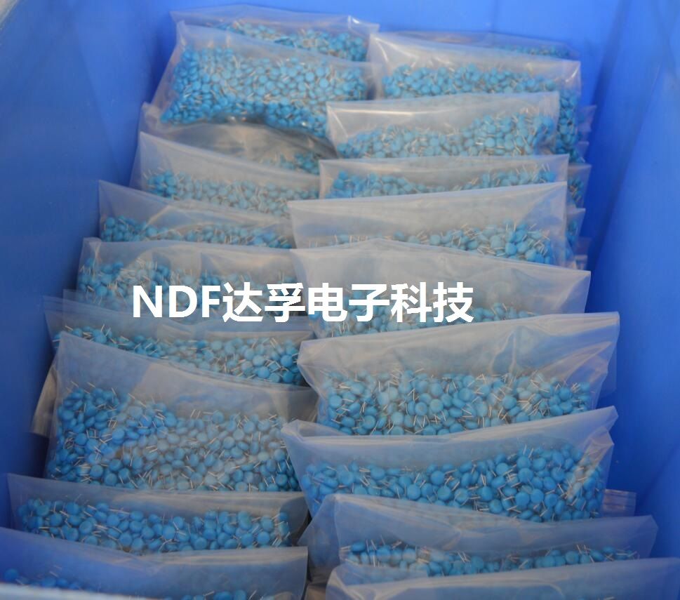 什么是高压瓷片电容器？